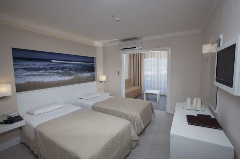 Batihan Beach Resort & Spa