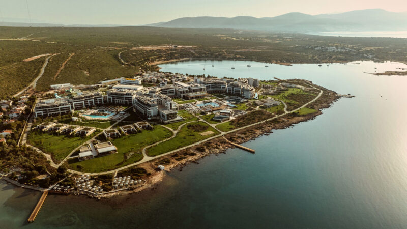 Bayou Anda Luxury Suites & Villas