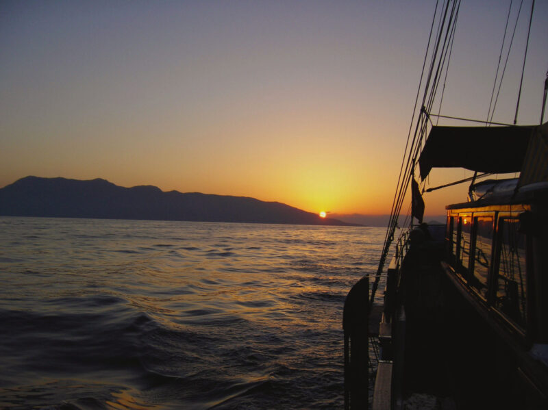 Blue Cruise & Villa Sunflower