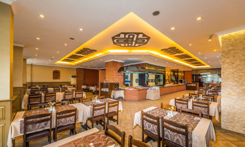 Boulevard Hotel