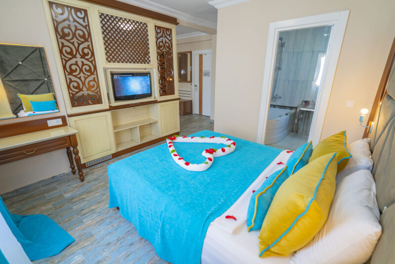 Club Big Blue Suite Hotel