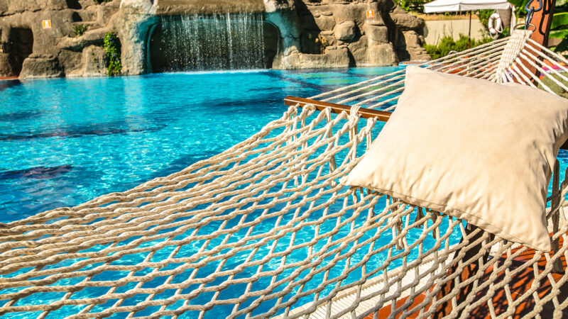 Elegance Hotel