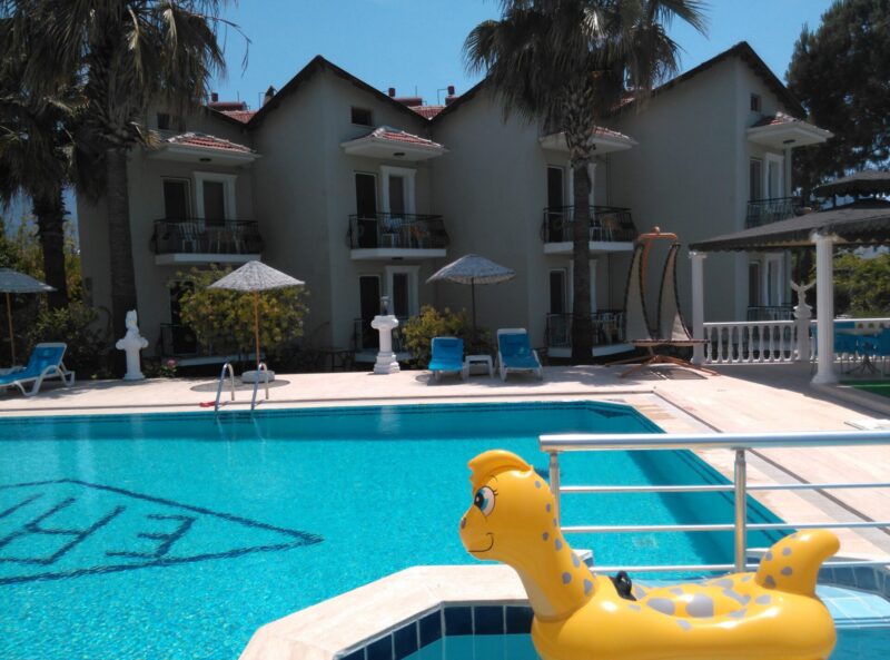 Erkin Aparthotel