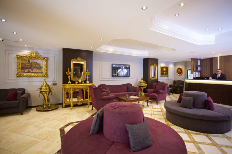 Grand Ant Hotel