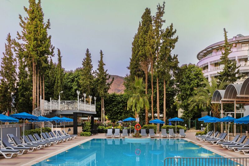 K Maris Hotel