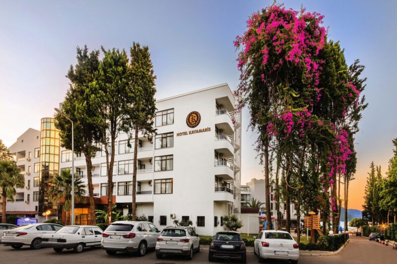 K Maris Hotel