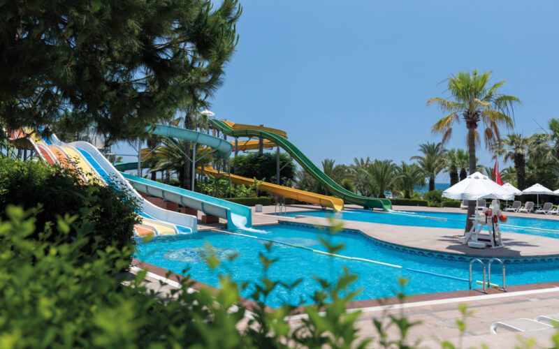 Paloma Oceana Resort