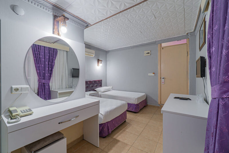Sayanora Hotel