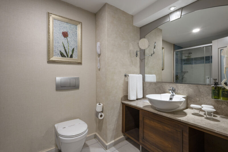 Side Star Resort