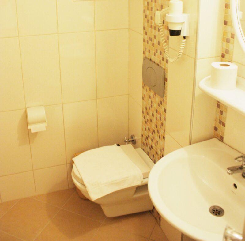 Toloman Hotel